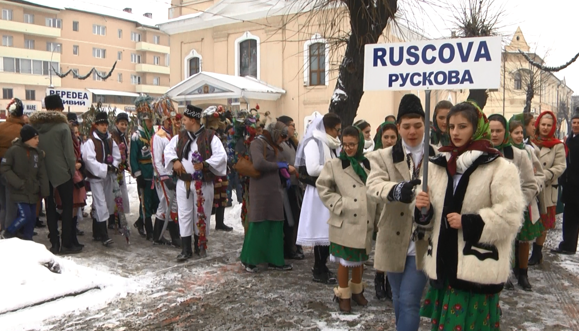 Spectacol pe străzile din Sighetu Marmației