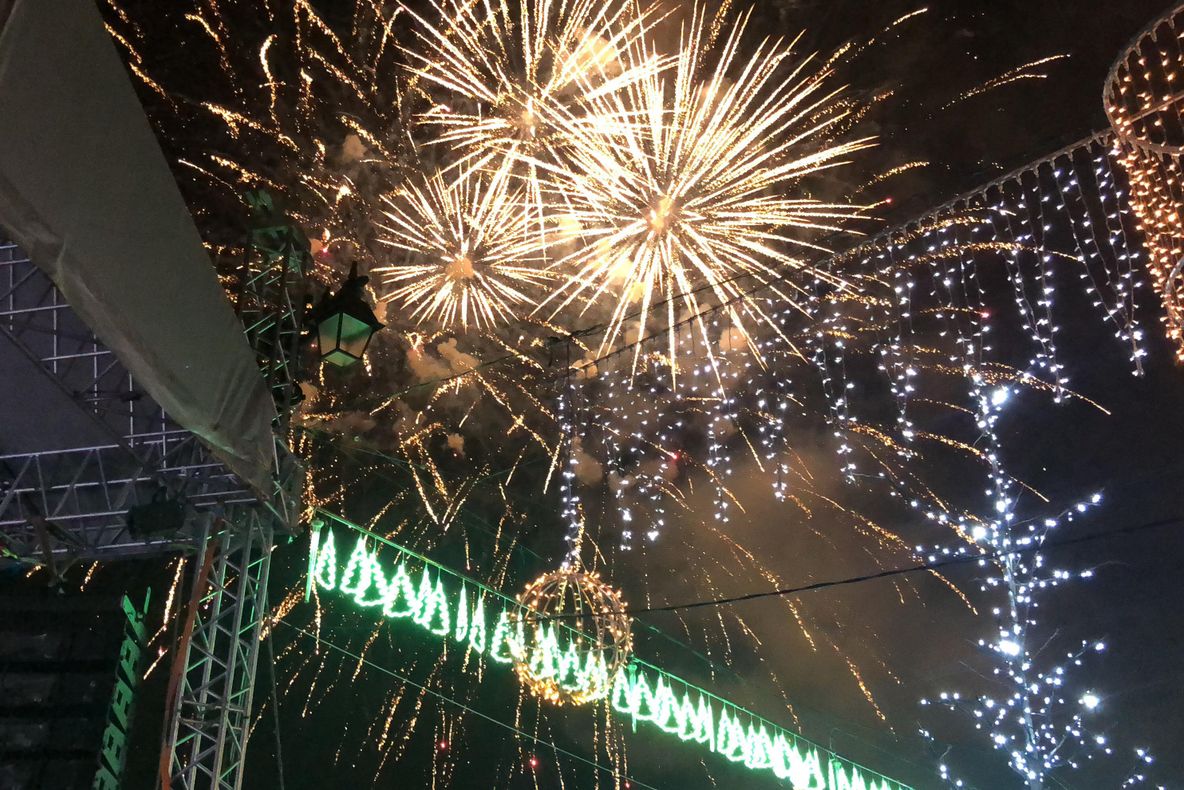 15 avertismente date agenților economici care comercializau articole pirotehnice