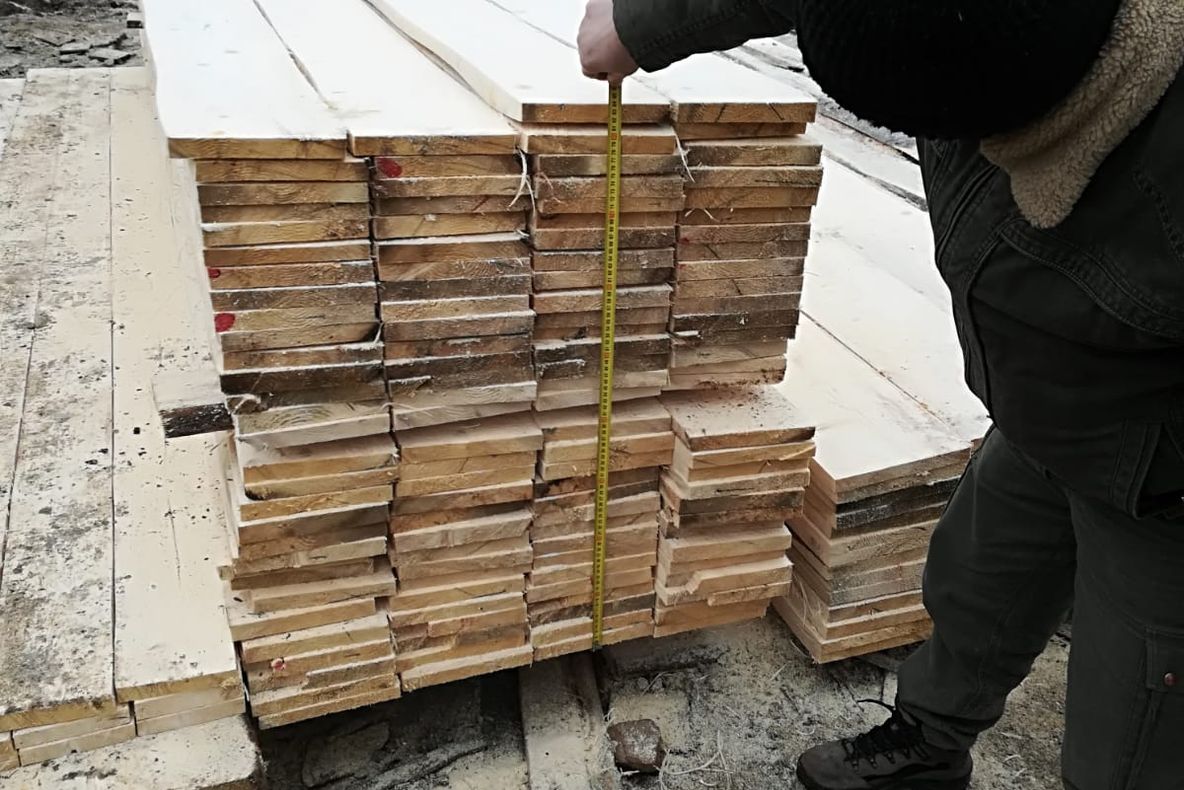 Poliţiştii maramureşeni le-au citit poveşti educative copiilor