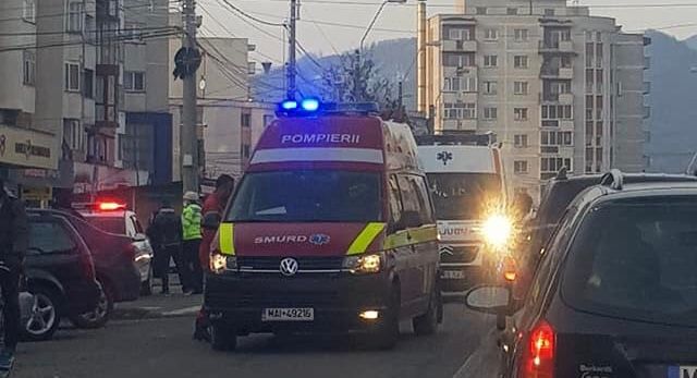 Accident în Baia Mare. O femeie a fost accidentată pe trecerea pentru pietoni