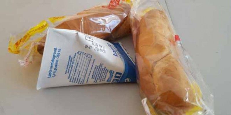 Din 4 martie începe distribuirea Programului ”Lapte – corn – biscuiți” în unitățile de învățământ din Maramureș