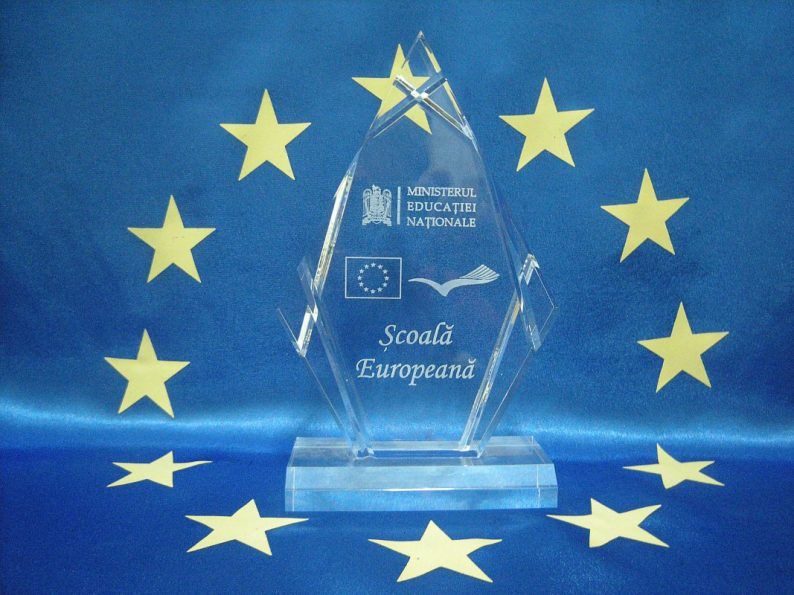 Se fac înscrieri pentru obținerea certificatului ”Școală Europeană”