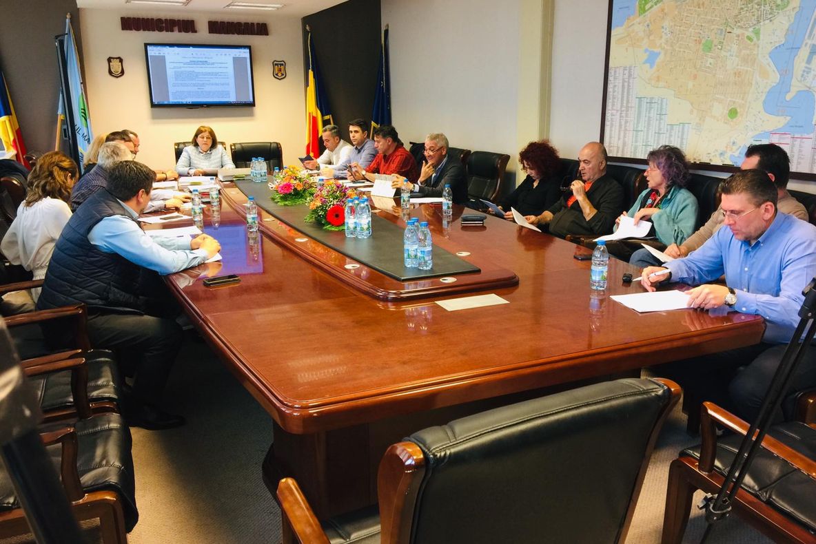 CONSILIUL LOCAL SIGHET: Proiect aprobat printre ironii