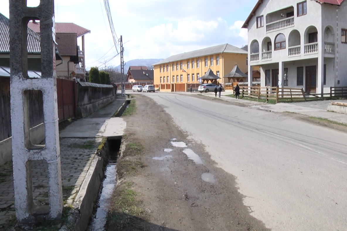 Mai multe străzi din Ieud vor fi asfaltate