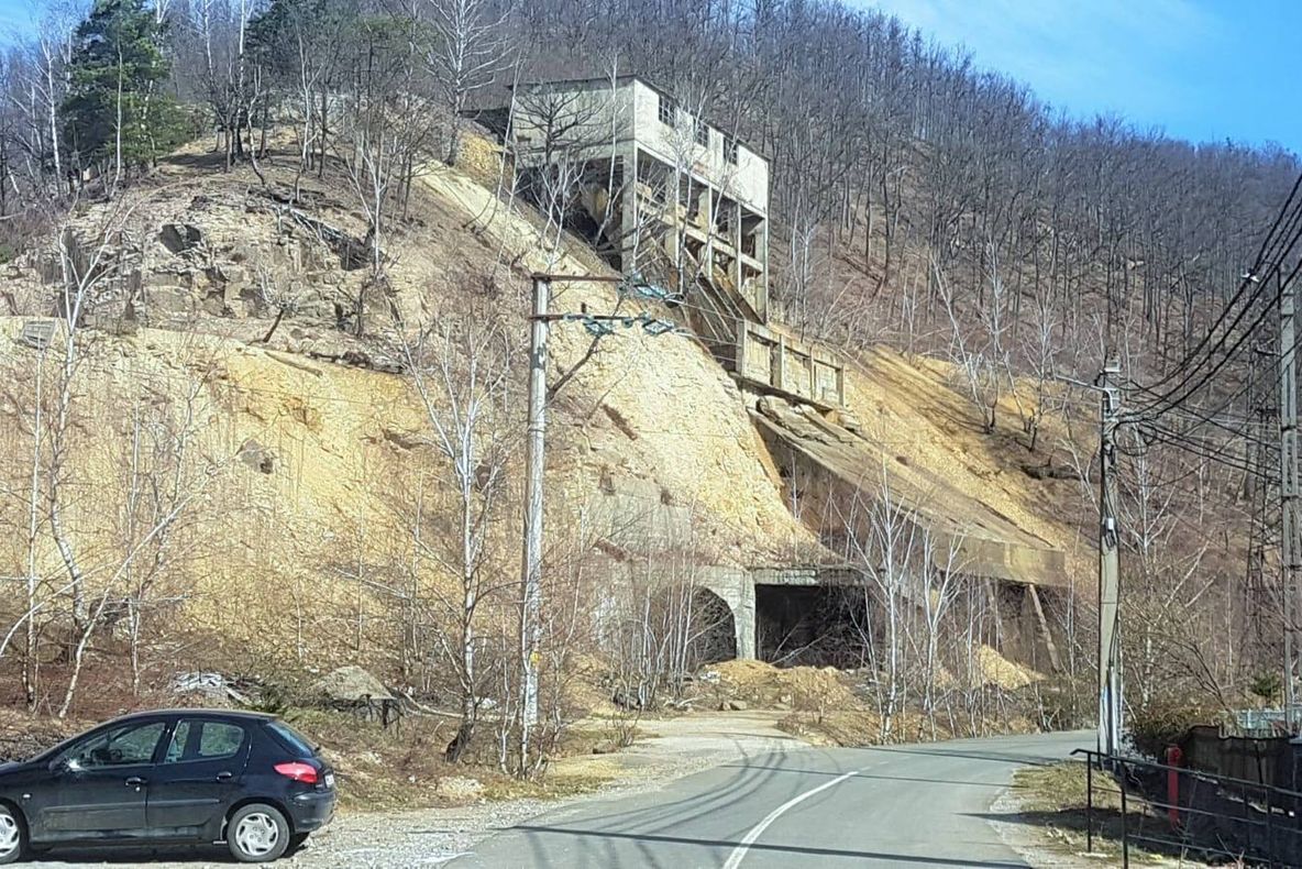 Măsuri de punere în siguranță a fostelor clădiri miniere din zona Nistru