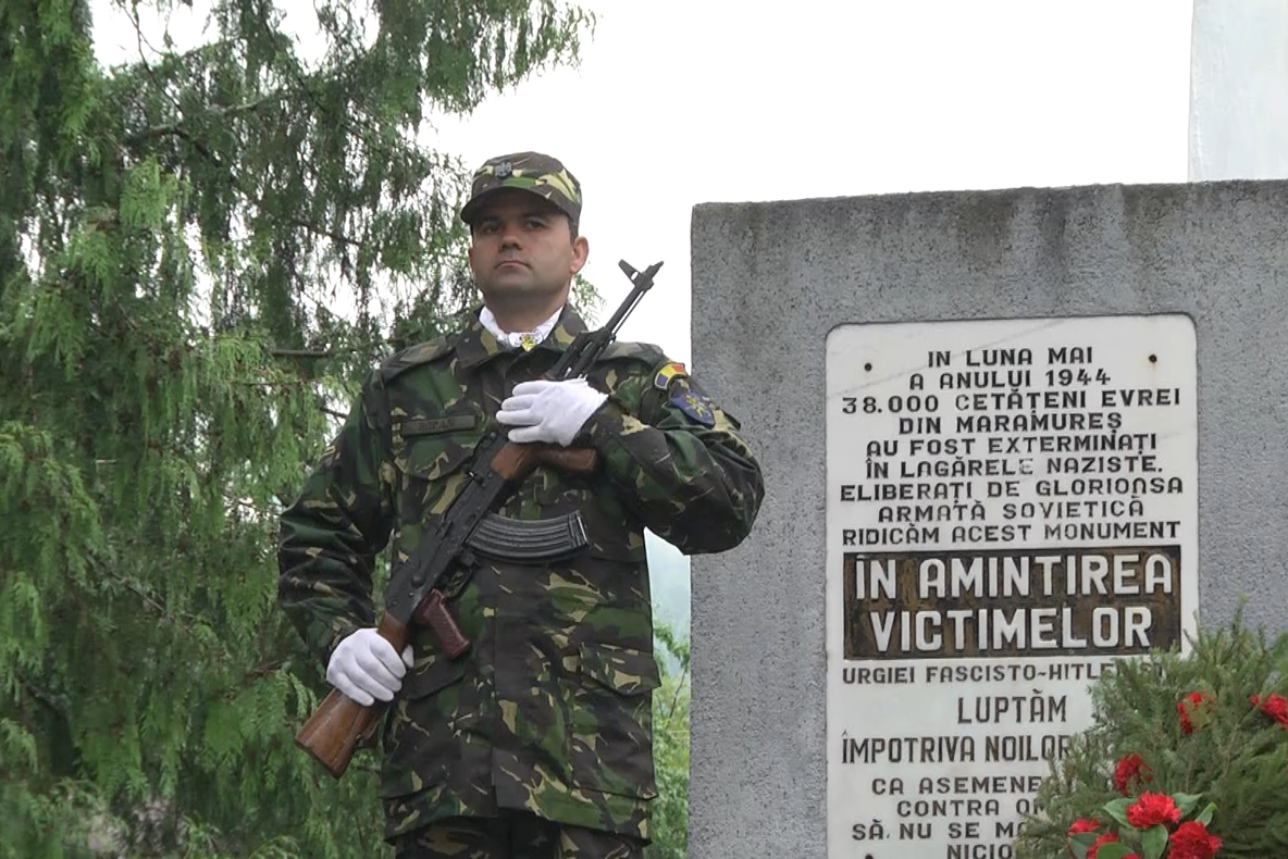 SIGHETU MARMAȚIEI: Ceremonie pentru comemorarea a 75 de ani de la începerea deportărilor evreilor din Ardealul de Nord