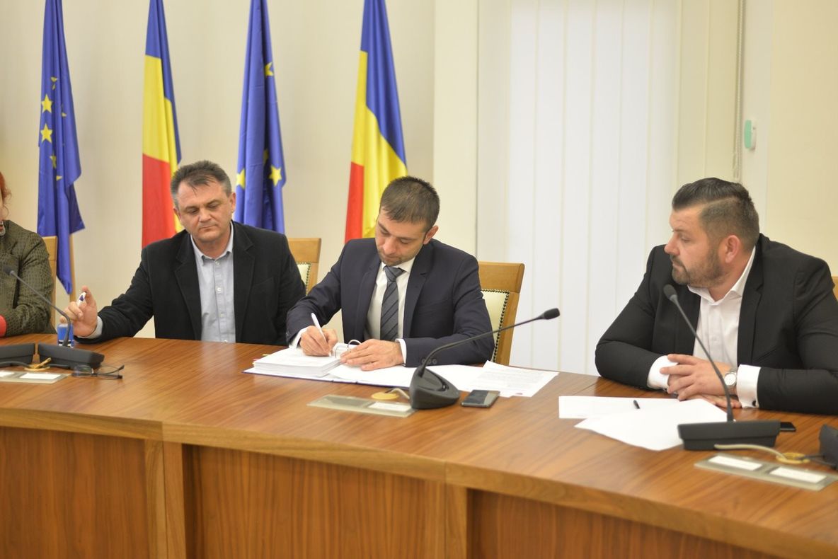 S-a semnat contractul de lucrări pentru reabilitarea DJ 187