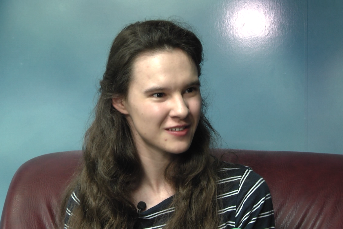 S-au strâns banii: Oana Puicar va face operația de rizotomie dorsală selectivă, la care este programată în iulie la Spitalul pentru copii din St. Louis, SUA