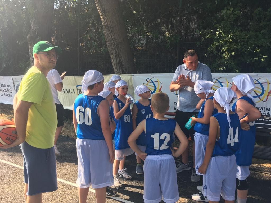 CSS Sighet participă la Festivalul de baby baschet