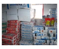 Au furat materiale de construcții și au fost identificați