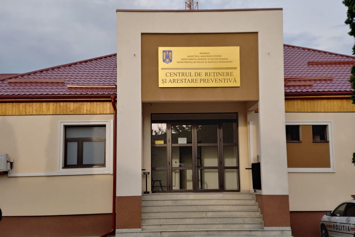 Condiţii moderne pentru cei care ajung în arestul Poliţiei Maramureş