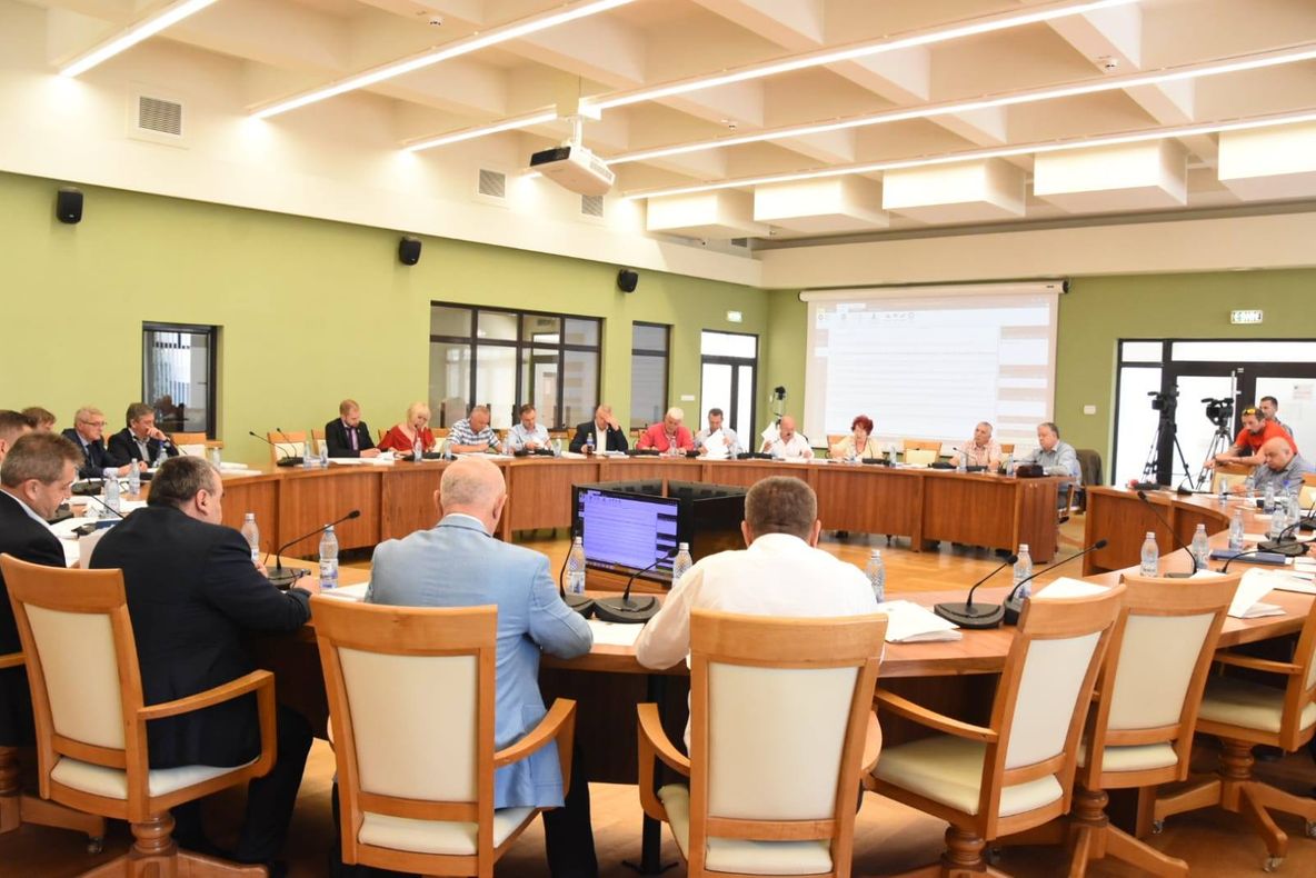 Noi alocări de sume aprobate de aleșii județeni