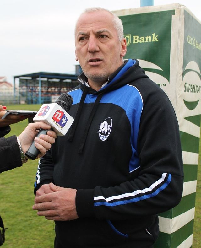 Eugen Apjok revine la timona zimbrilor