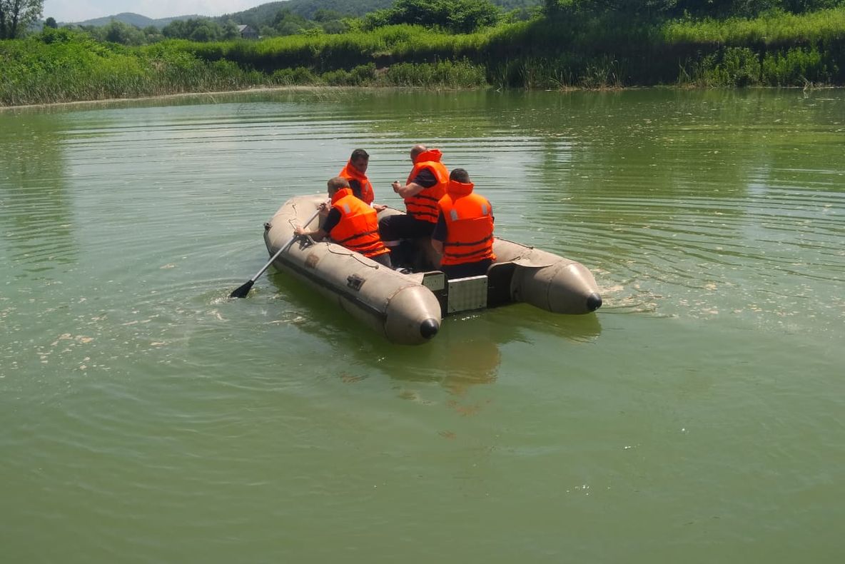 S-a dus la scăldat şi nu a mai ieşit din apă