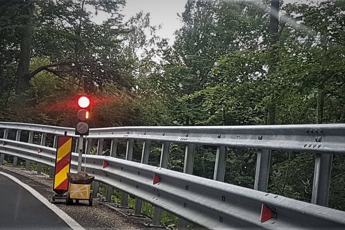 Atenție șoferi! Se lucrează pe DN 18