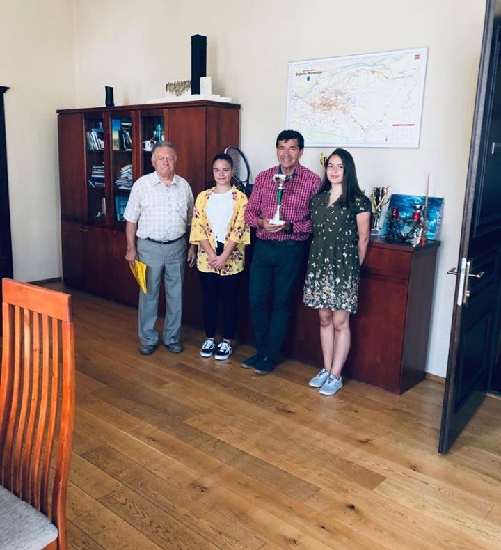 PERFORMANȚĂ: Trei sighetence au urcat pe podium la Campionatul național de șah pe echipe de la Iași