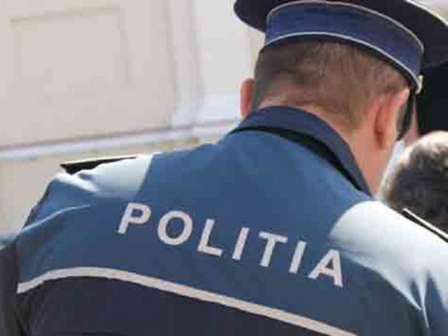 Copilă de 15 ani, declarată dispărută de la domiciliu, găsită de poliţiştii din Tăuţii Măgherăuşi