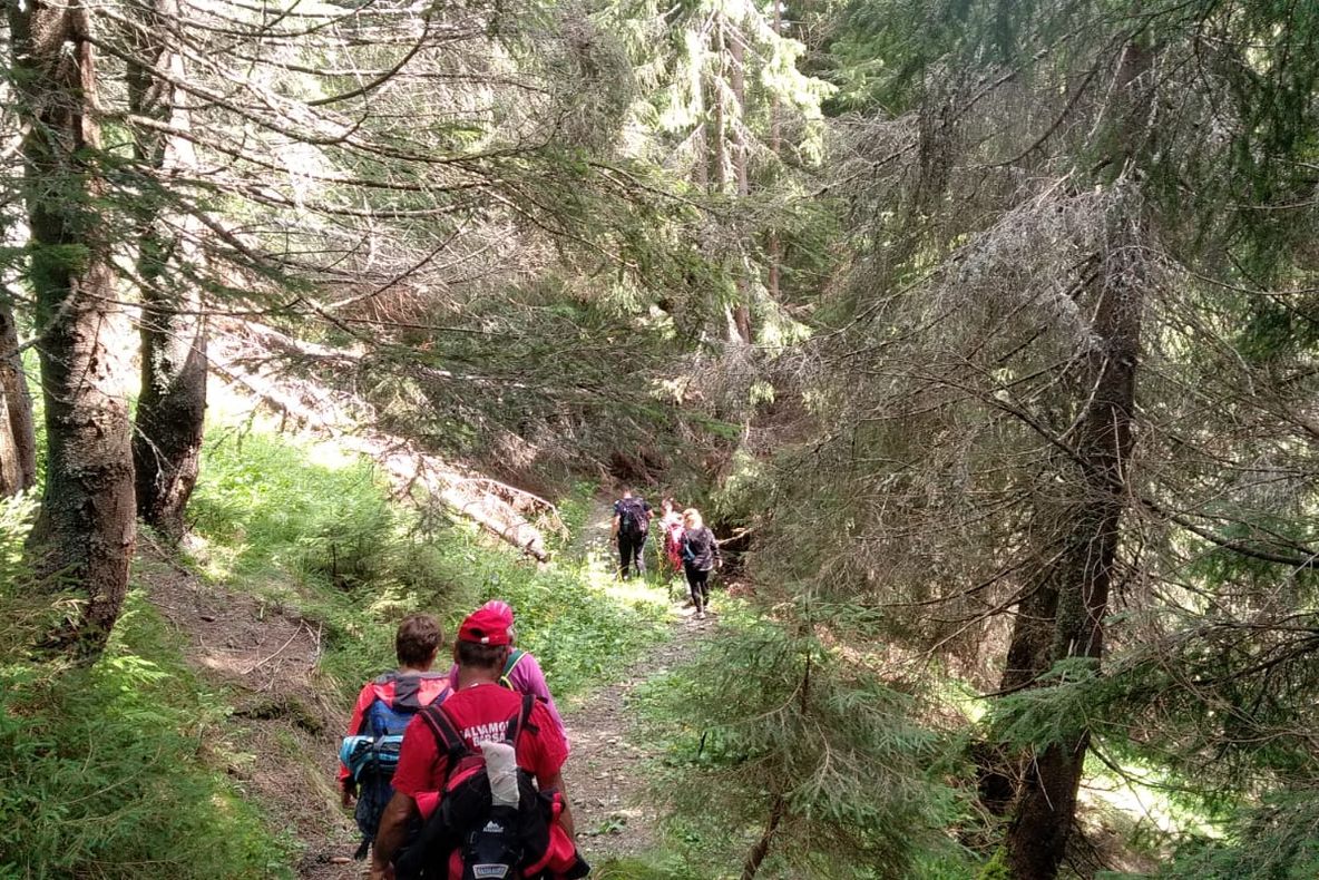 Pe urmele a doi turiști polonezi rătăciți