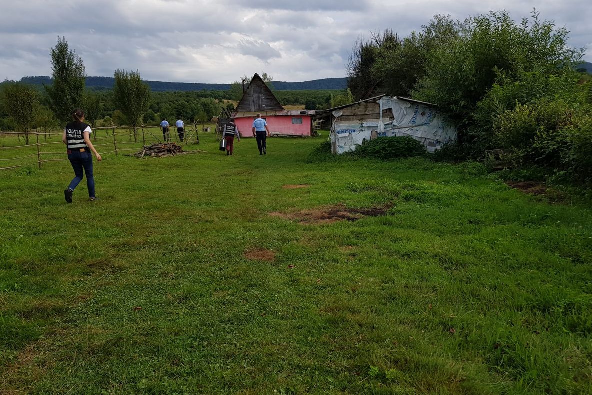 Plecat de acasă în urma unor discuţii în contradictoriu cu părinţii, găsit de poliţişti după 12 ore de căutări