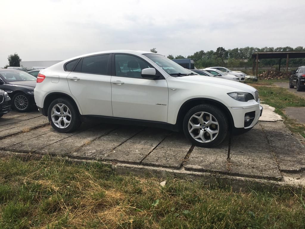 Mașină furată depistată de polițiști