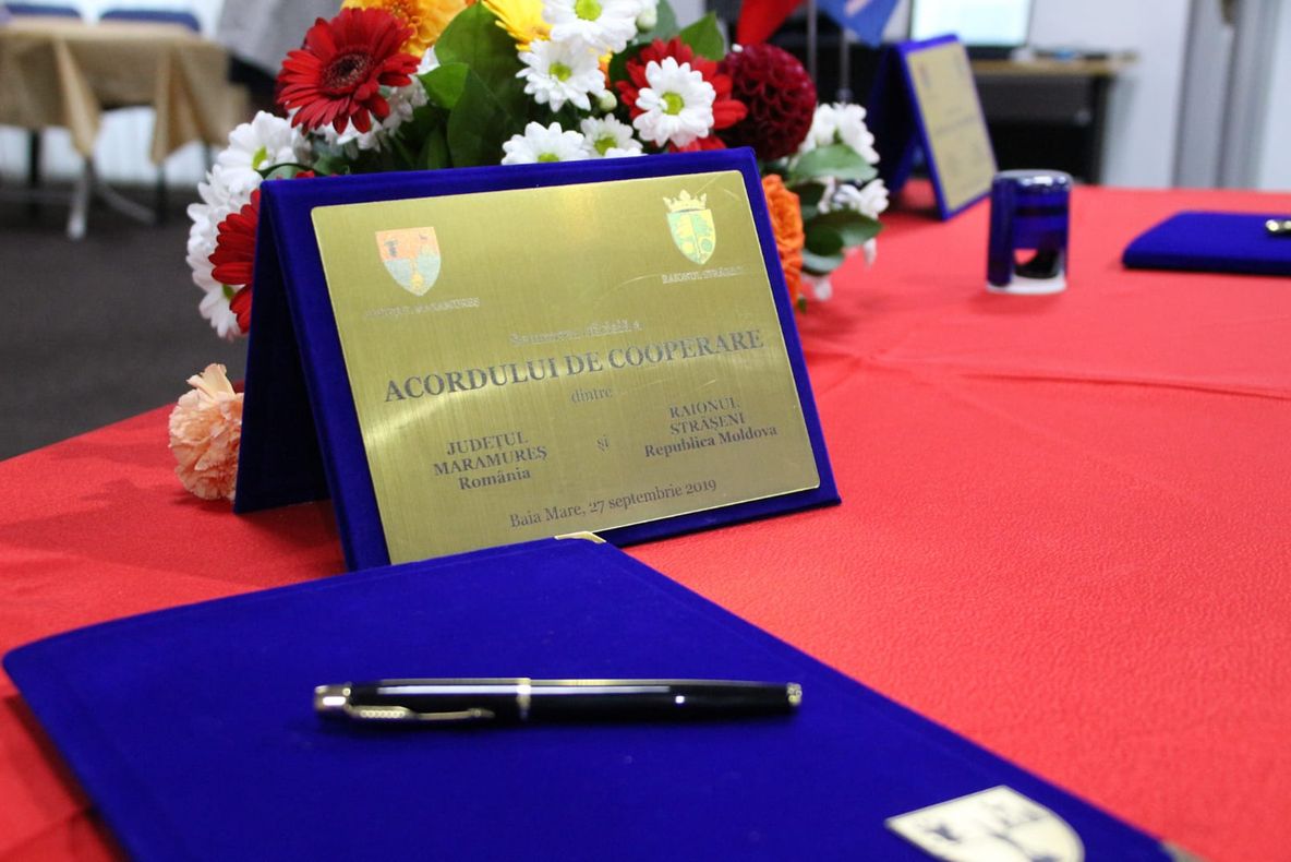 Acord de cooperare între Maramureș și raionul Strășeni din Republica Moldova