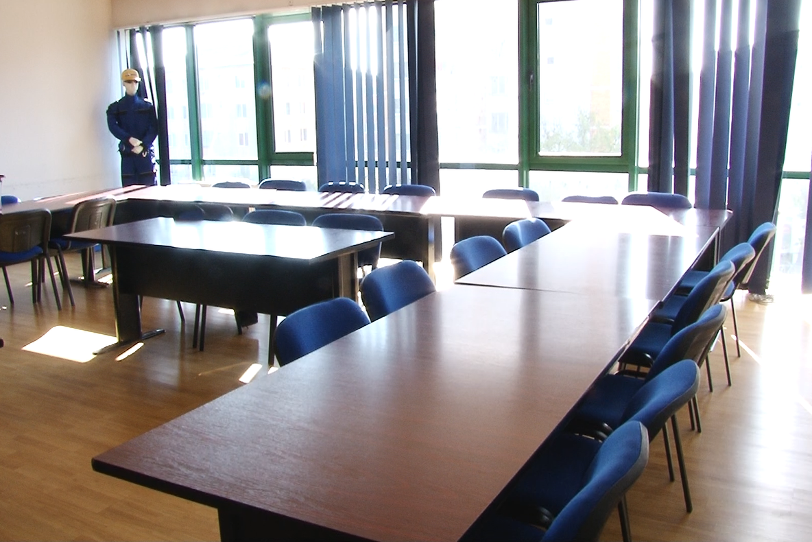 INFORMARE CU SALA GOALĂ: Lipsă de interes din partea angajatorilor care doresc să angajeze persoane din afara Uniunii Europene