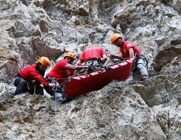 Salvamontiștii maramureșeni intervin pentru salvarea unui turist ceh