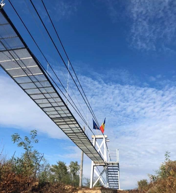 Punte peste râul Lăpuş pentru cetăţenii din 3 localităţi