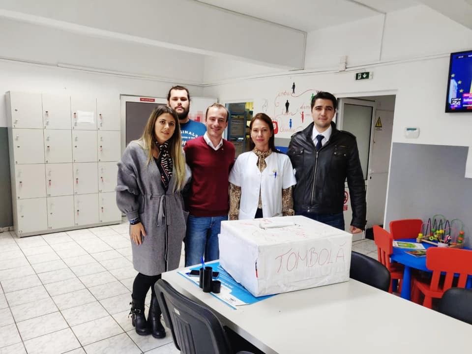 Donezi sânge și participi la tombolă! S-a dat deja primul ceas