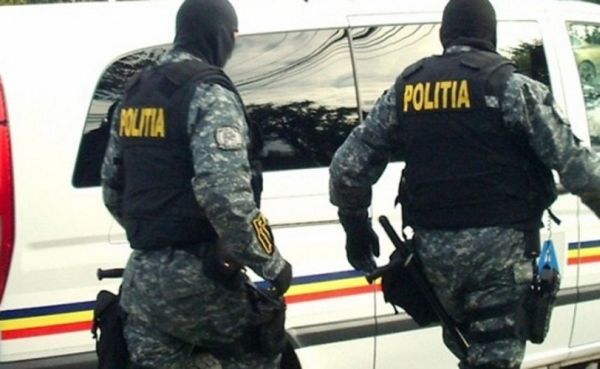 Percheziţii domiciliare pe raza localităţilor Ieud şi Bogdan Vodă la persoane bănuite de deţinere ilegală de arme şi muniţii