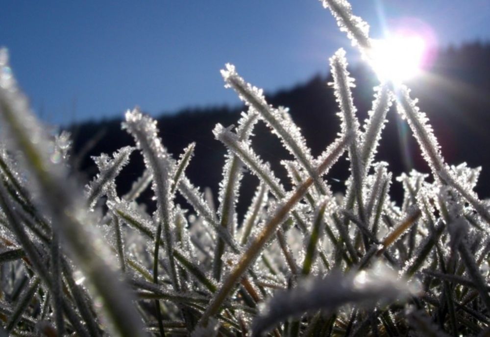 Vreme anormal de caldă în acest weekend. Maxime de 18°C duminică