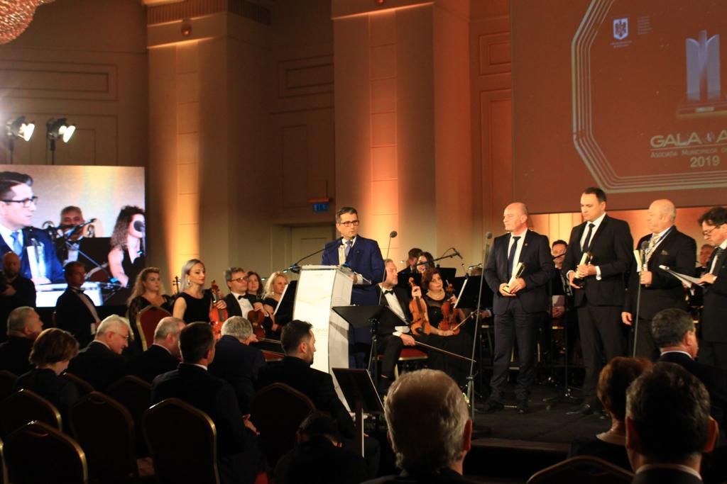 RECOMPENSE: Gala Voluntarilor și Sportivilor Maramureșeni