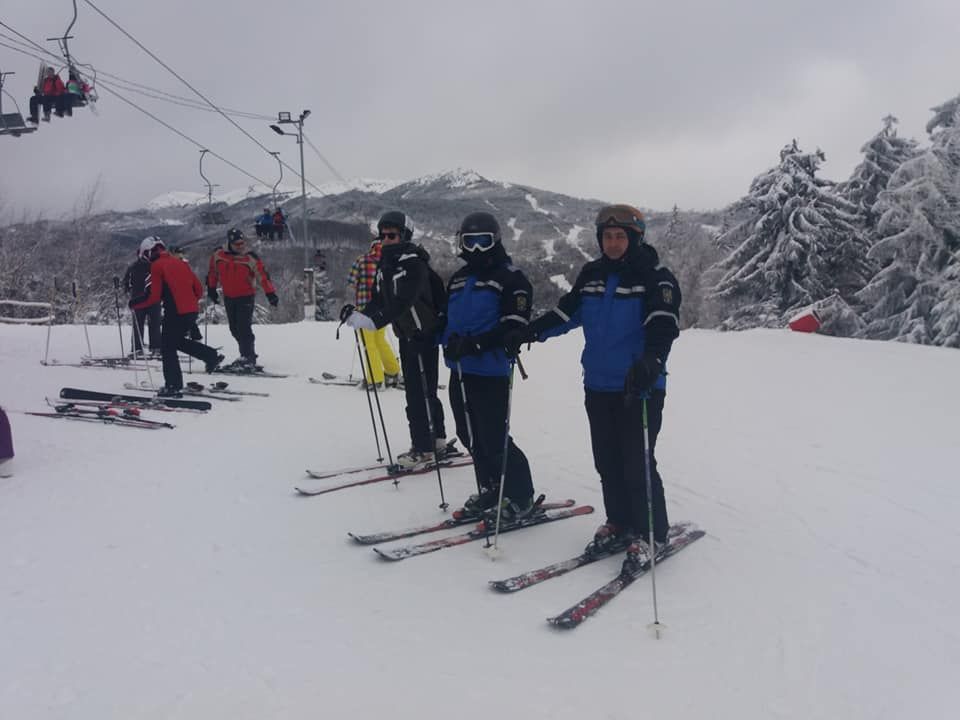 Recomandările jandarmilor montani pentru vacanţă de iarnă în condiţii de siguranţă