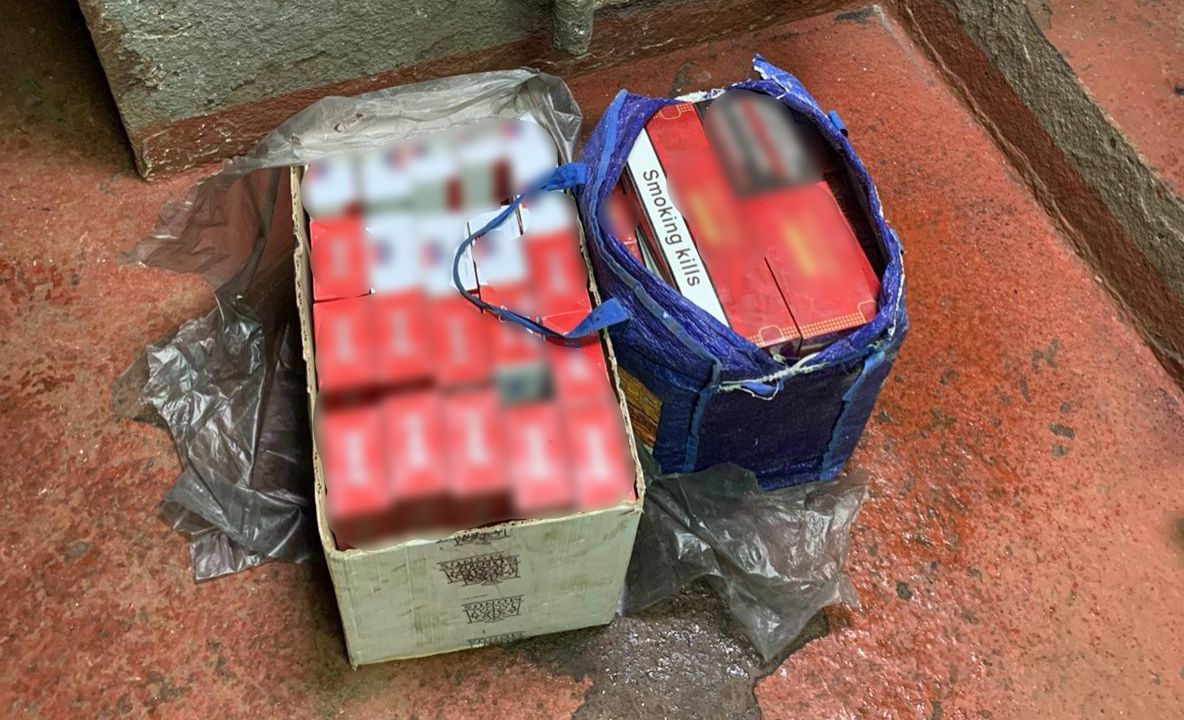 Peste 35.000 de pachete cu ţigări confiscate în urma unei percheziții în Sighetu Marmației