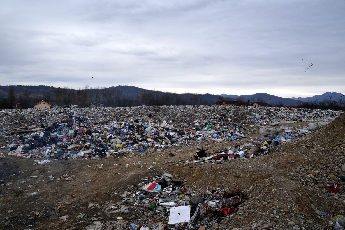 S-a aprobat continuarea activitatii de stocare temporara a deseurilor pe platforma de stocare din Sighetu Marmatiei pe perioada stării de urgență