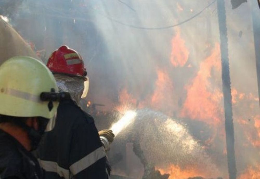 Un bărbat de 95 de ani din Petrova a murit carbonizat