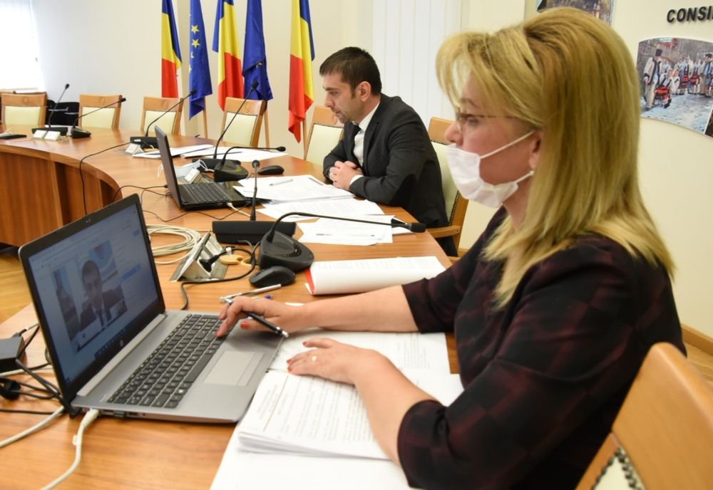 Șapte proiecte de hotărâre votate în ședința extraordinară a Consiliului Județean Maramureș