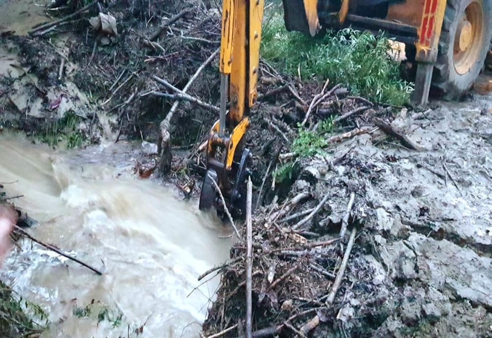 Pagube însemnate cauzate de furtună