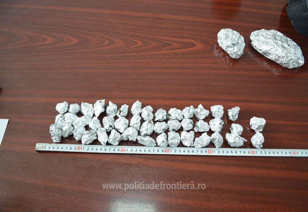 Doi maramureșeni, depistați cu droguri în Sighetu Marmației