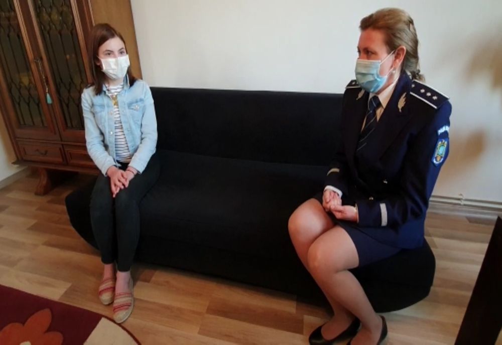  Campania „De la copii pentru copii” continuă | Online-ul – „Spaţiul public” de acasă