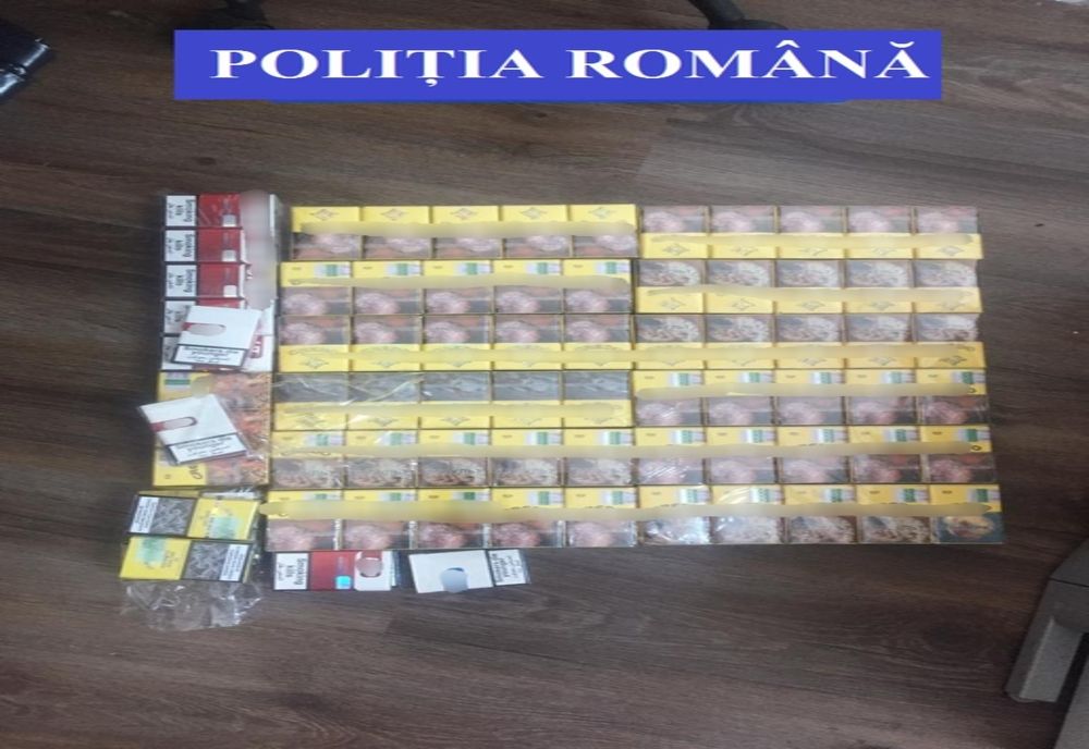 Doi bărbaţi din Maramureş cercetaţi pentru contrabandă cu ţigări! Poliţiştii au confiscat aproape 800 de pachete