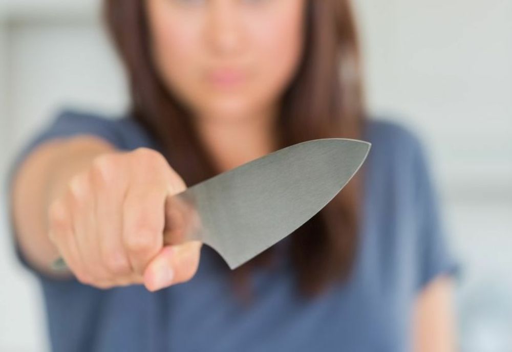 Caz şocant în Seini! O femeie şi-a înjunghiat soţul cu un cuţit de bucătărie