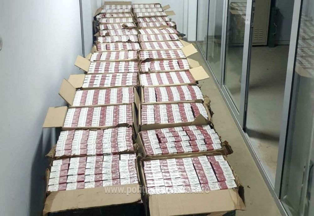 Focuri de armă la granița de nord! Circa 25.000 de pachete cu țigări de contrabandă și un autoturism au ajuns în mâna polițiștilor de frontieră