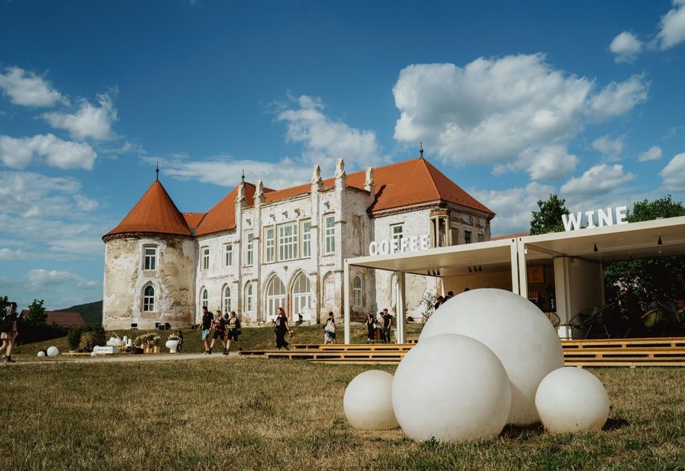 38.000 de spectatori la Electric Castle, în prima zi