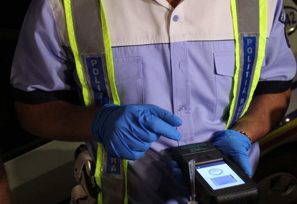 15 şoferi drogaţi prinşi de poliţiştii din Maramureş