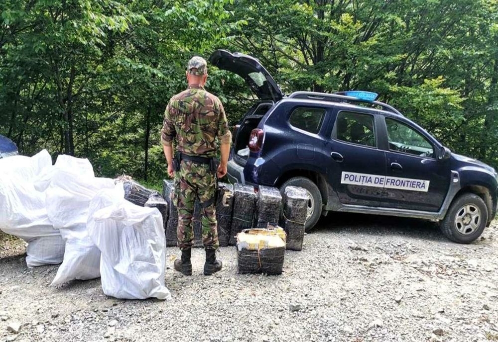 Țigări de contrabandă de aproape 68.000 lei, confiscate de polițiștii de frontieră maramureșeni