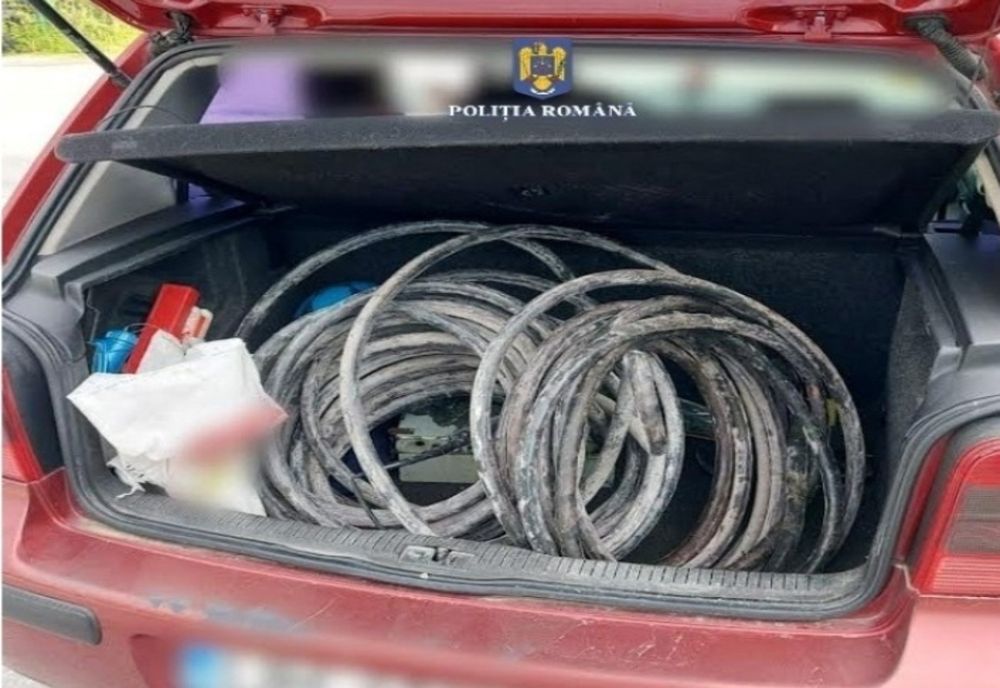 Maramureş: Bărbat prins după ce a furat cablu de telefonie în valoare de 34.000 de lei