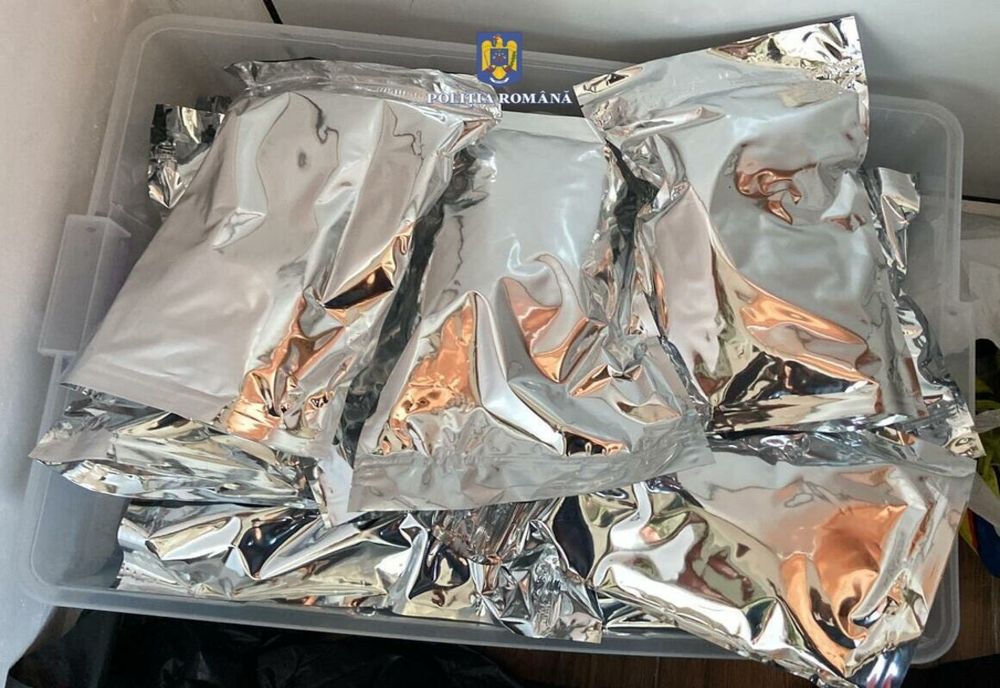 Tutun confiscat de poliţişti de la un bărbat din Baia Mare