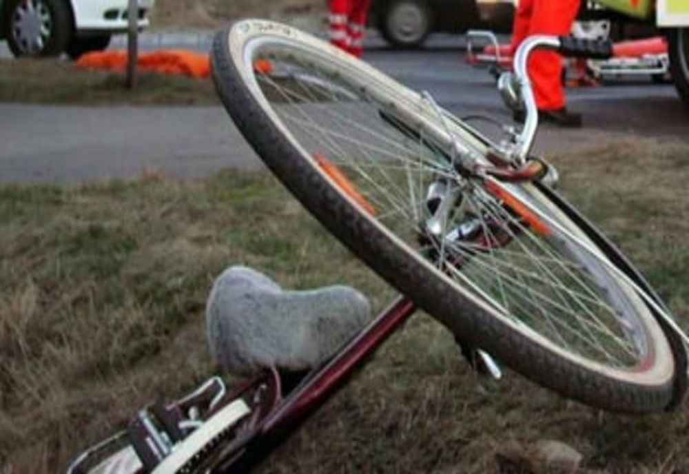 Biciclist accidentat pe DN 1C, în Satulung