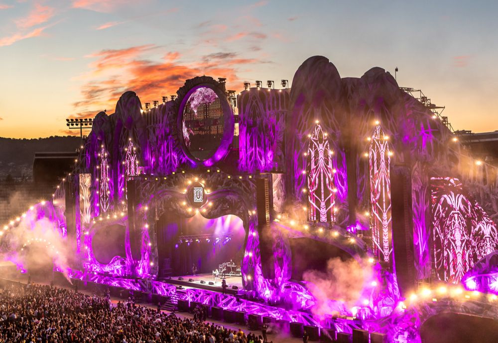 Phoenix - personajul principal al celui de-al optulea capitol UNTOLD